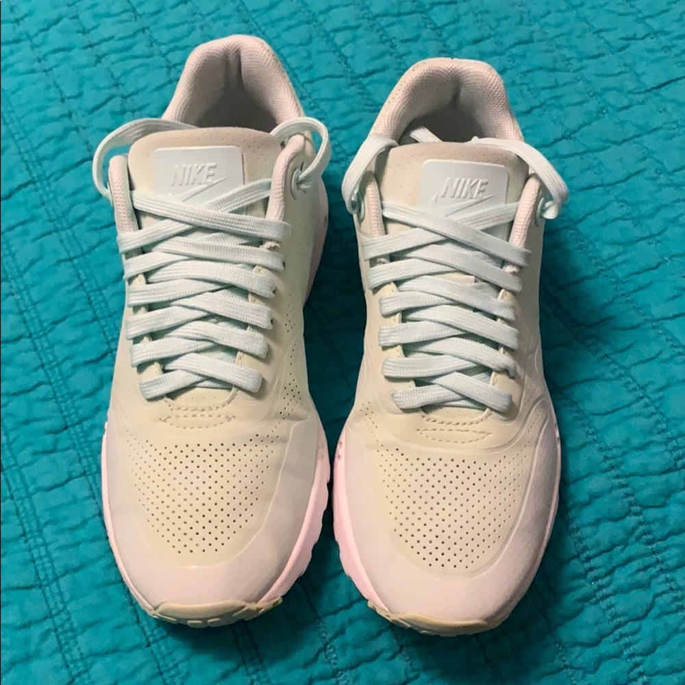 Nike Air Max Women Shoes